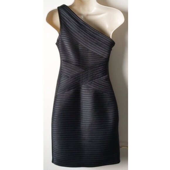NWOT BCBG Mamie One Shoulder Bandage Dress 0 Black Cocktail - Picture 3 of 10
